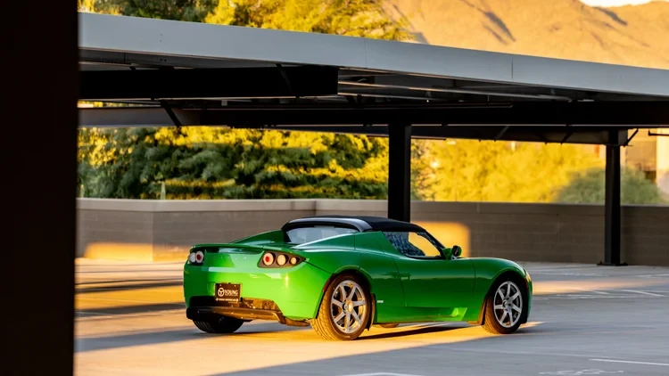 2008 Tesla Roadster - Image 8 of 31