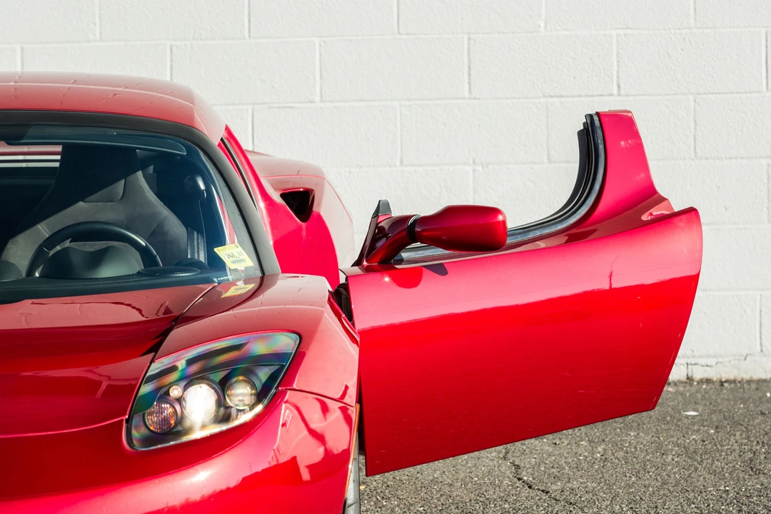 2008 Tesla Roadster - Image 15 of 31