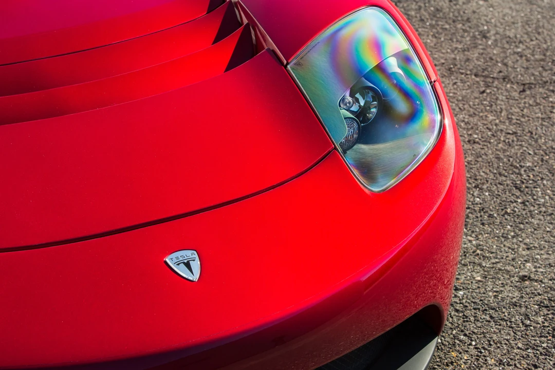 2008 Tesla Roadster - Image 24 of 31