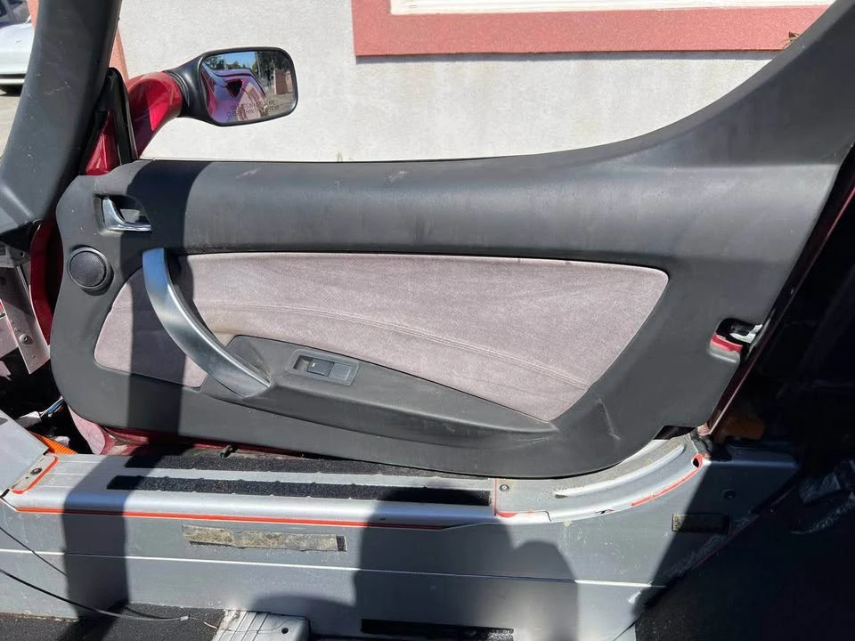 2008 Tesla Roadster - Image 15 of 16