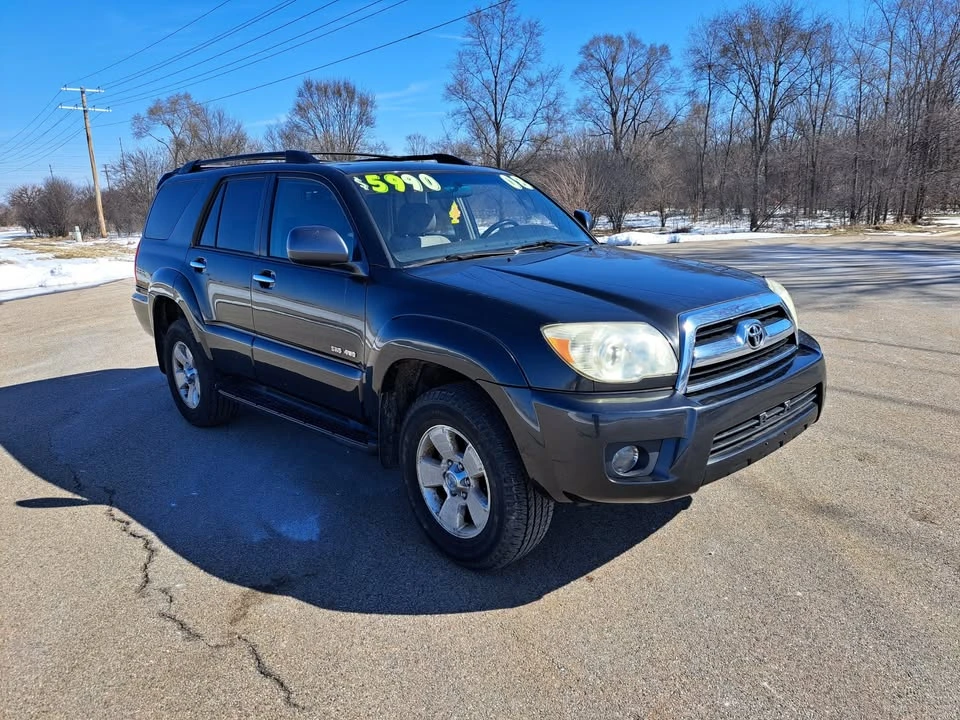 2008 Toyota 4Runner - Image 2 of 12