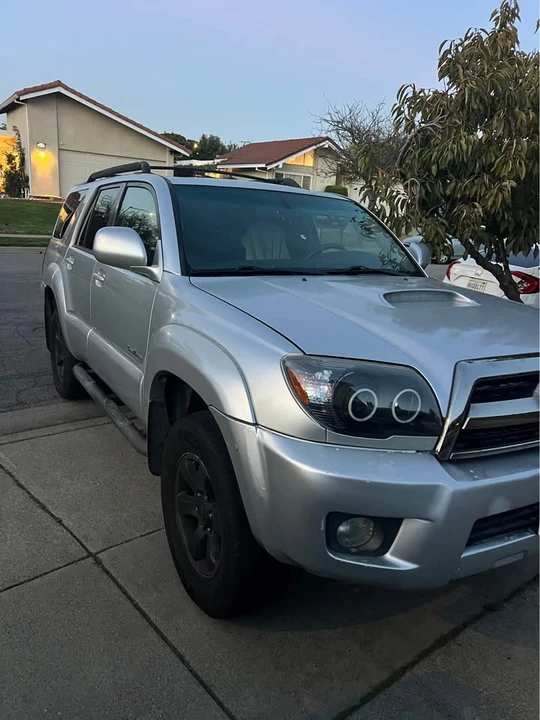 2008 Toyota 4Runner 4th Gen - Image 2 of 16