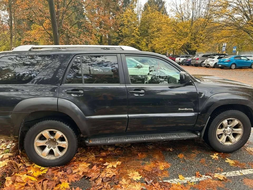 2008 Toyota 4Runner 4th Gen - Image 3 of 10