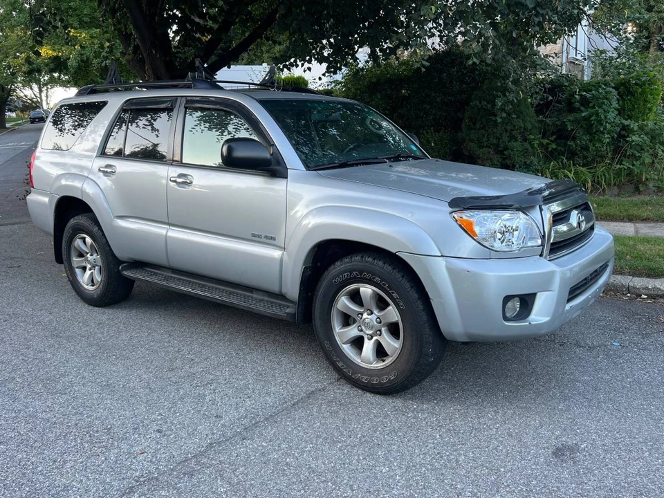 2008 Toyota 4Runner 4th Gen - Image 2 of 13