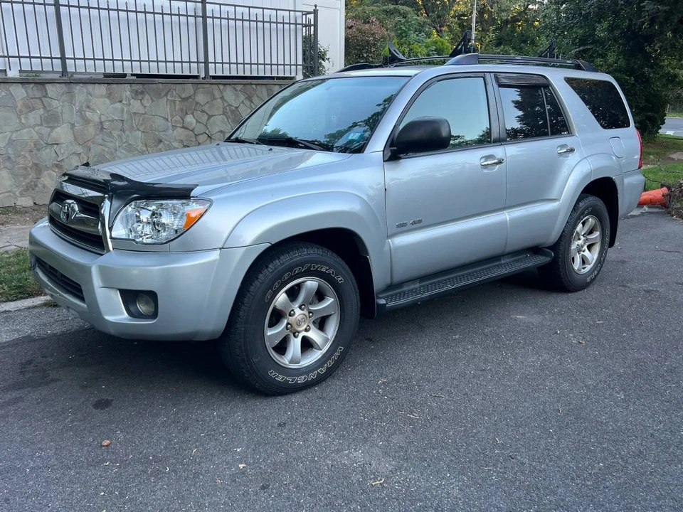 2008 Toyota 4Runner 4th Gen - Image 8 of 13