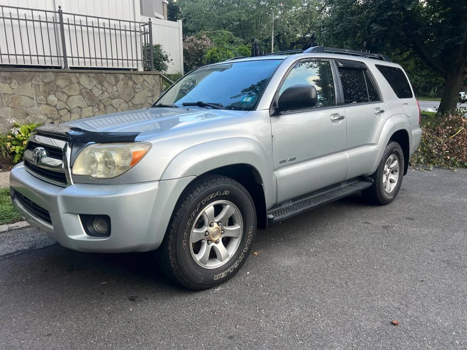 2008 Toyota 4Runner 4th Gen - Image 2 of 11