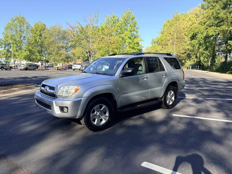 2008 Toyota 4Runner 4th Gen - Image 2 of 23