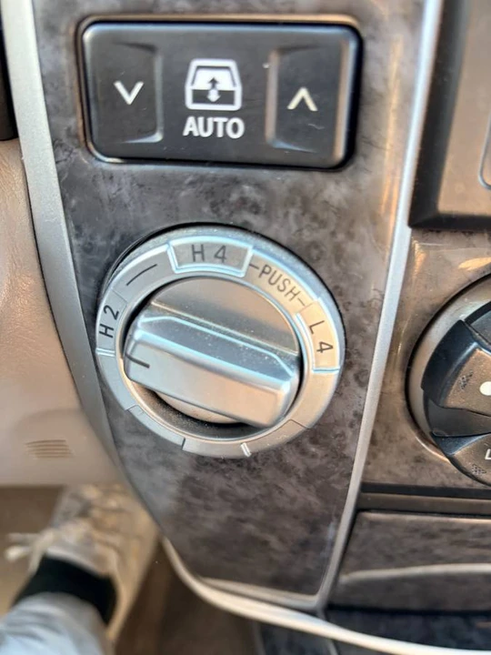 2008 Toyota 4Runner 4th Gen - Image 9 of 23