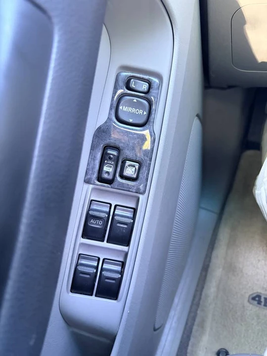 2008 Toyota 4Runner 4th Gen - Image 7 of 23