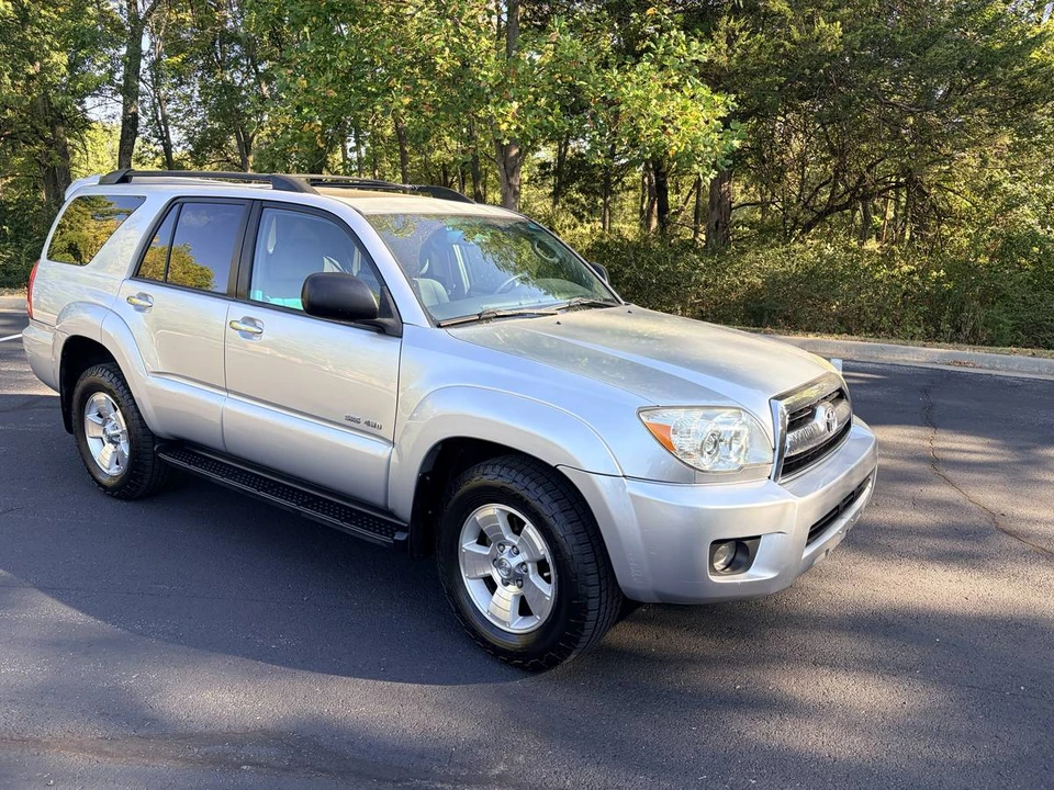 2008 Toyota 4Runner 4th Gen - Image 4 of 23