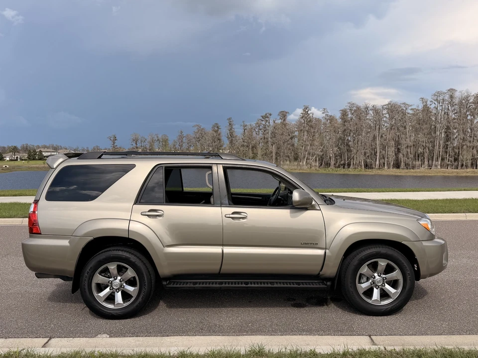 2008 Toyota 4Runner 4th Gen - Image 2 of 21