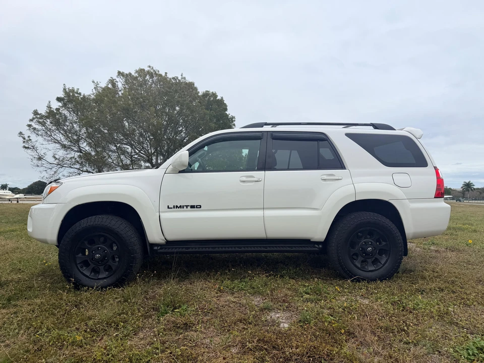 2008 Toyota 4Runner 4th Gen - Image 16 of 31