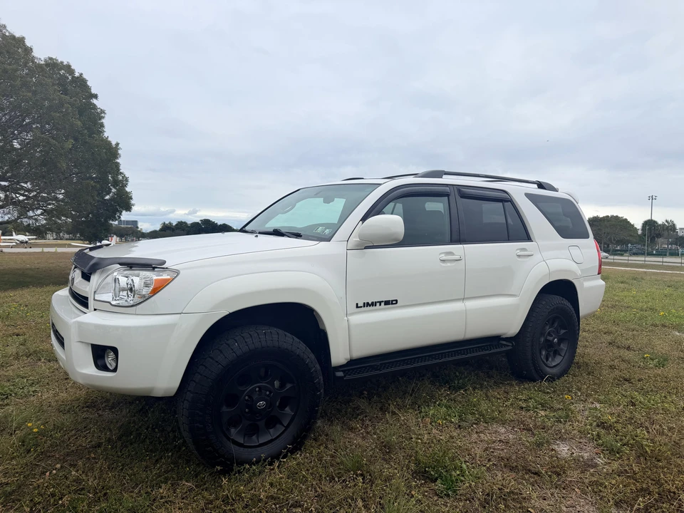 2008 Toyota 4Runner 4th Gen - Image 13 of 31