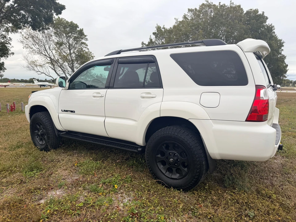 2008 Toyota 4Runner 4th Gen - Image 18 of 31