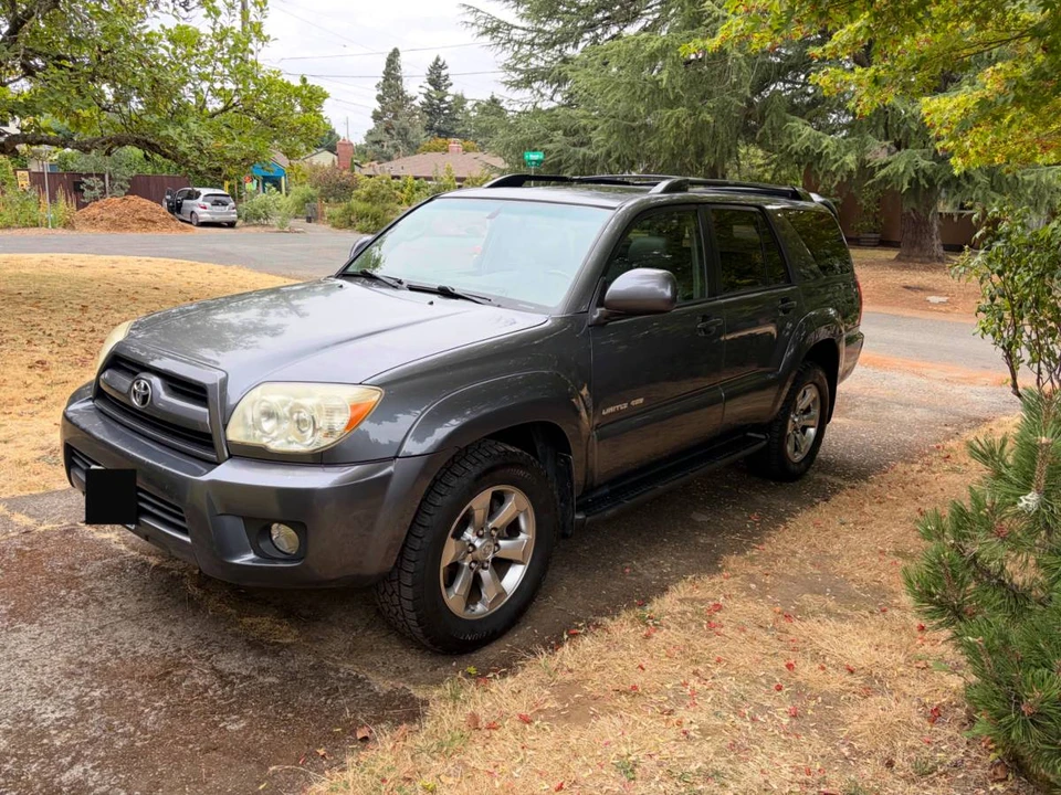 2008 Toyota 4Runner 4th Gen - Image 3 of 13