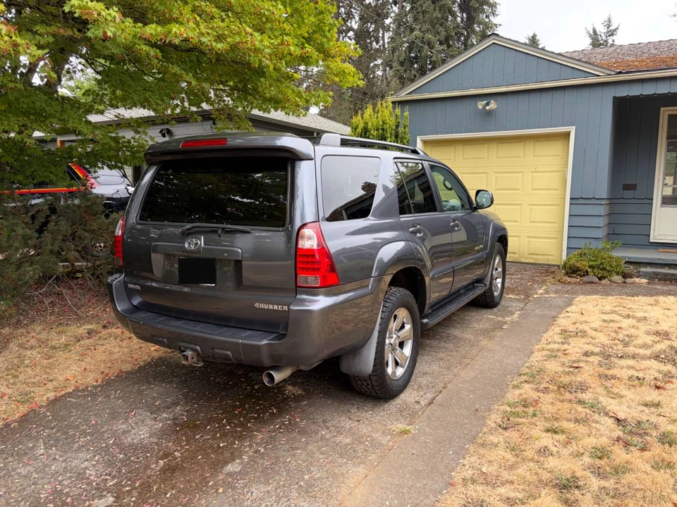 2008 Toyota 4Runner 4th Gen - Image 5 of 13