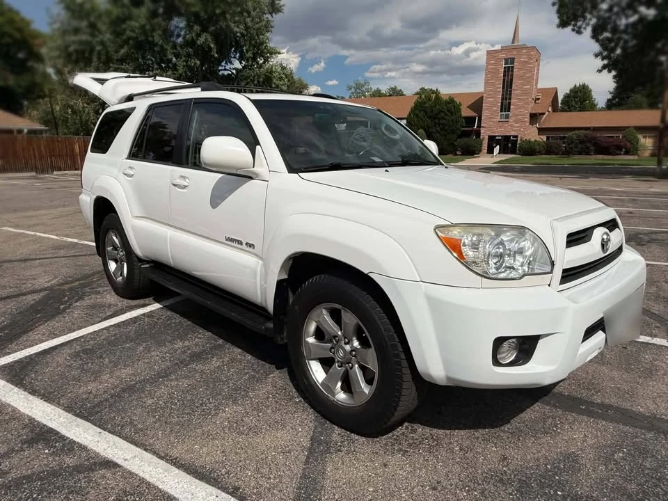 2008 Toyota 4Runner 4th Gen - Image 2 of 13