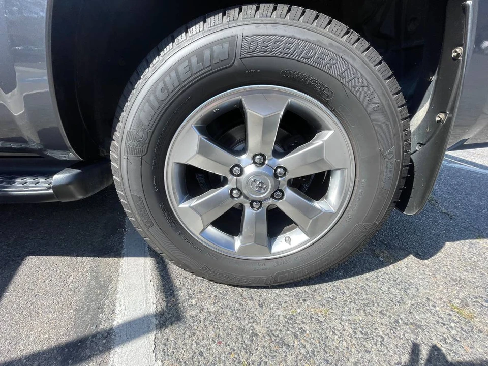2008 Toyota 4Runner 4th Gen - Image 9 of 15