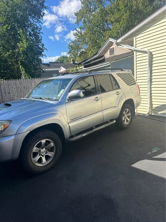 2008 Toyota 4Runner 4th Gen - Image 4 of 11