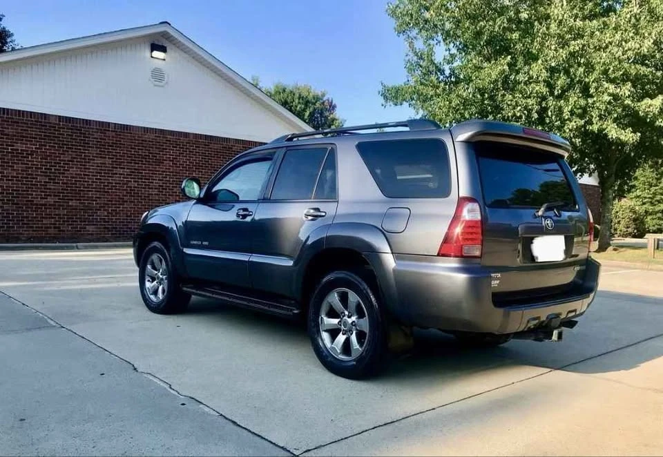 2008 Toyota 4Runner 4th Gen - Image 2 of 10