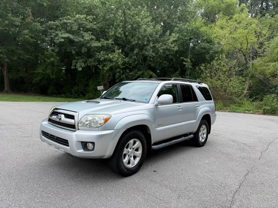 2008 Toyota 4Runner 4th Gen - Image 2 of 20