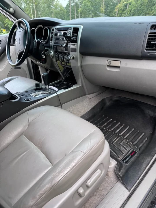 2008 Toyota 4Runner 4th Gen - Image 9 of 13
