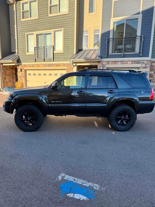 2008 Toyota 4Runner 4th Gen - Image 9 of 17