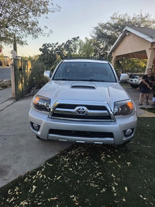 2008 Toyota 4Runner 4th Gen - Image 3 of 6