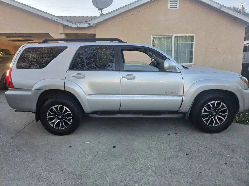 2008 Toyota 4Runner 4th Gen - Image 2 of 6