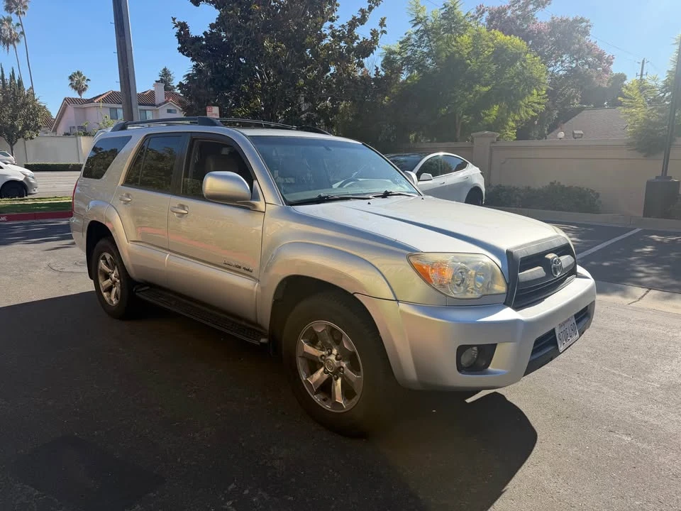 2008 Toyota 4Runner 4th Gen - Image 3 of 13