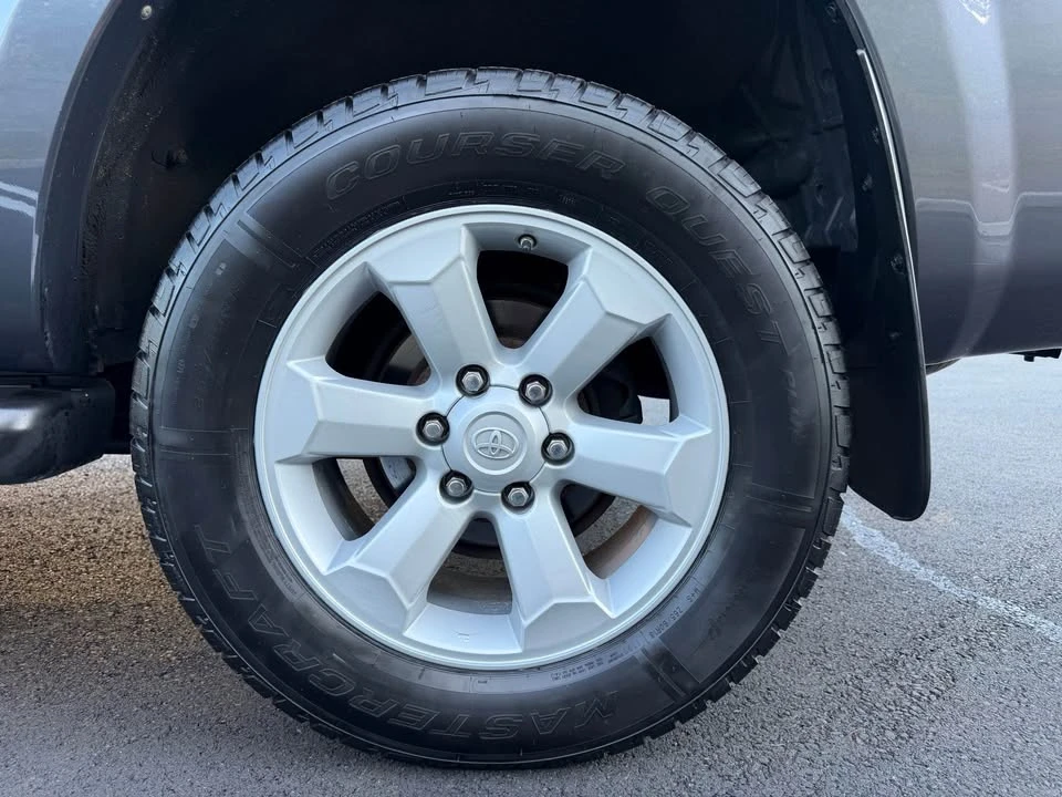 2008 Toyota 4Runner 4th Gen - Image 14 of 17