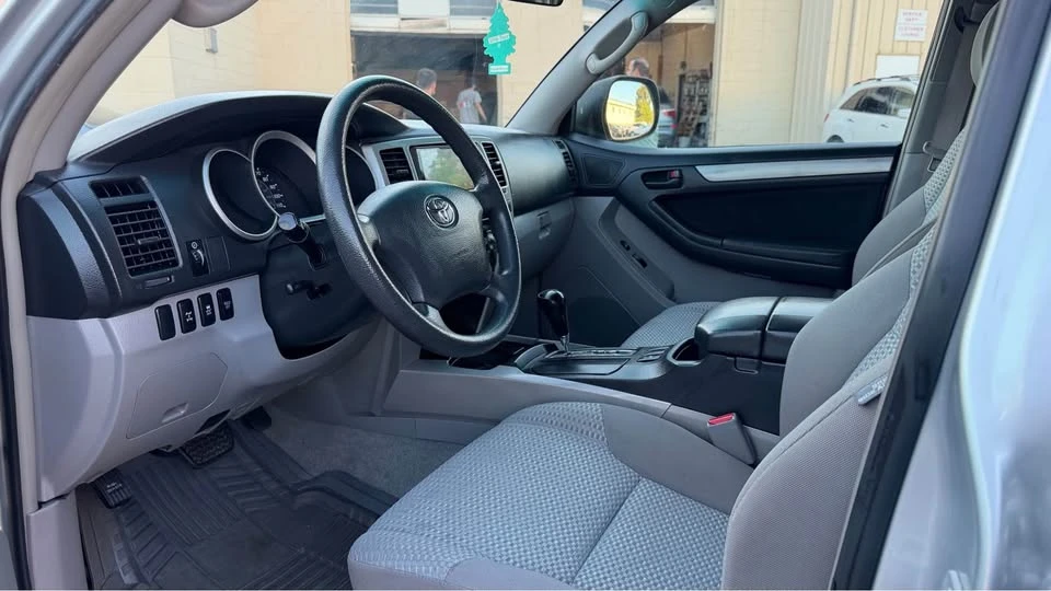 2008 Toyota 4Runner 4th Gen - Image 15 of 20