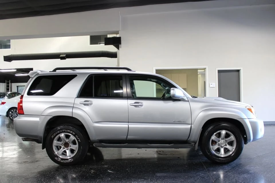 2008 Toyota 4Runner 4th Gen - Image 2 of 20