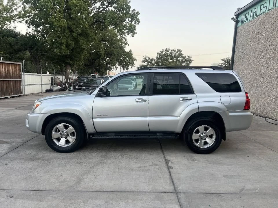 2008 Toyota 4Runner 4th Gen - Image 8 of 17