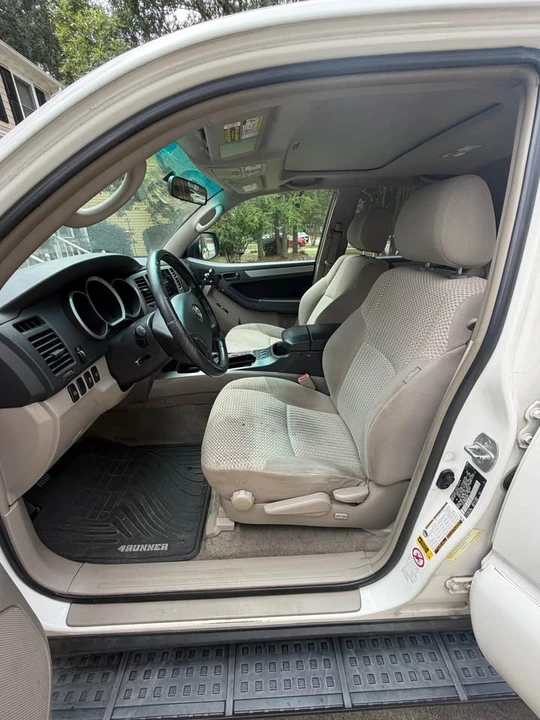 2008 Toyota 4Runner 4th Gen - Image 11 of 15