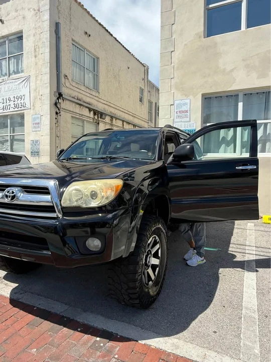 2008 Toyota 4Runner 4th Gen - Image 2 of 8