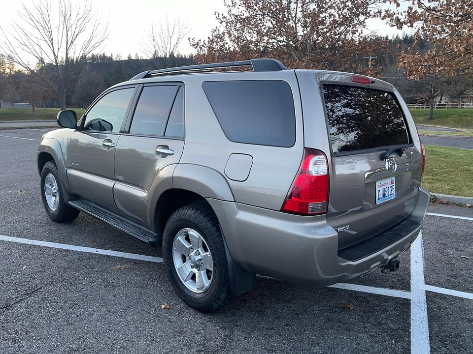 2008 Toyota 4Runner 4th Gen - Image 11 of 31