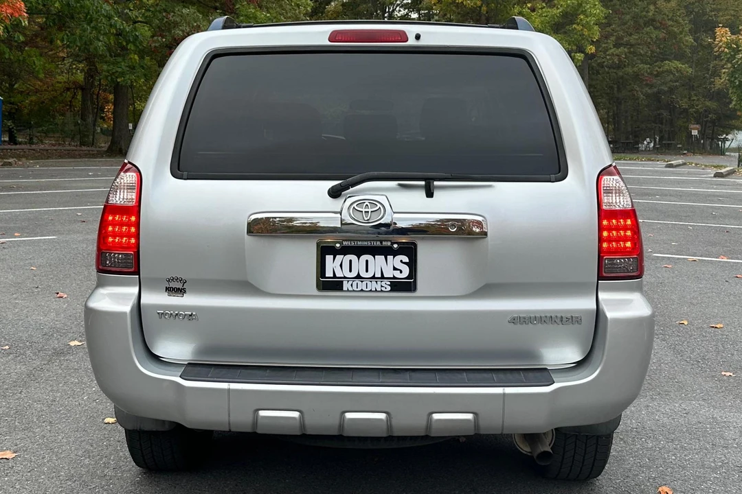 2008 Toyota 4Runner 4th Gen - Image 5 of 31