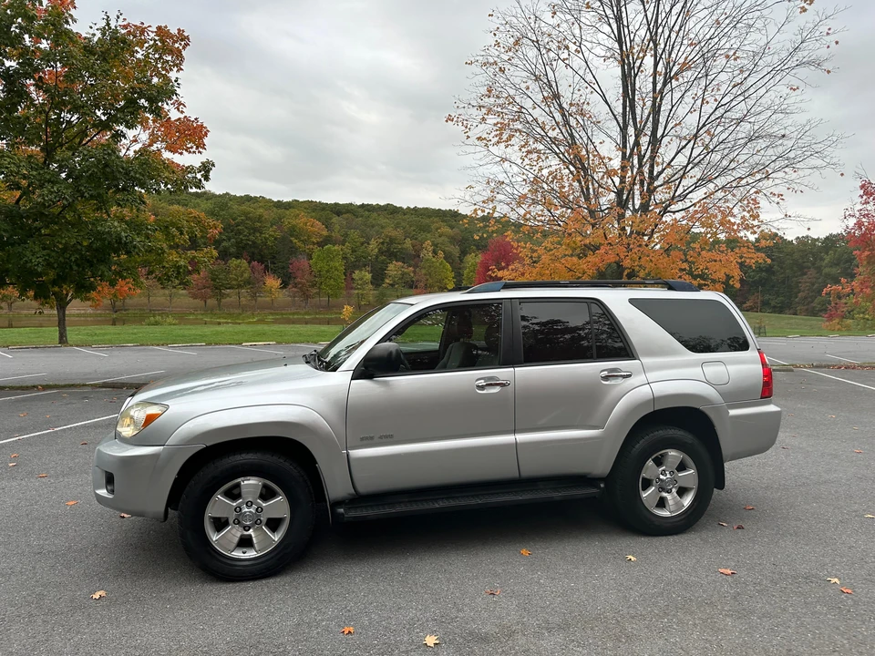 2008 Toyota 4Runner 4th Gen - Image 15 of 31