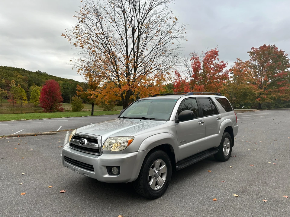 2008 Toyota 4Runner 4th Gen - Image 11 of 31