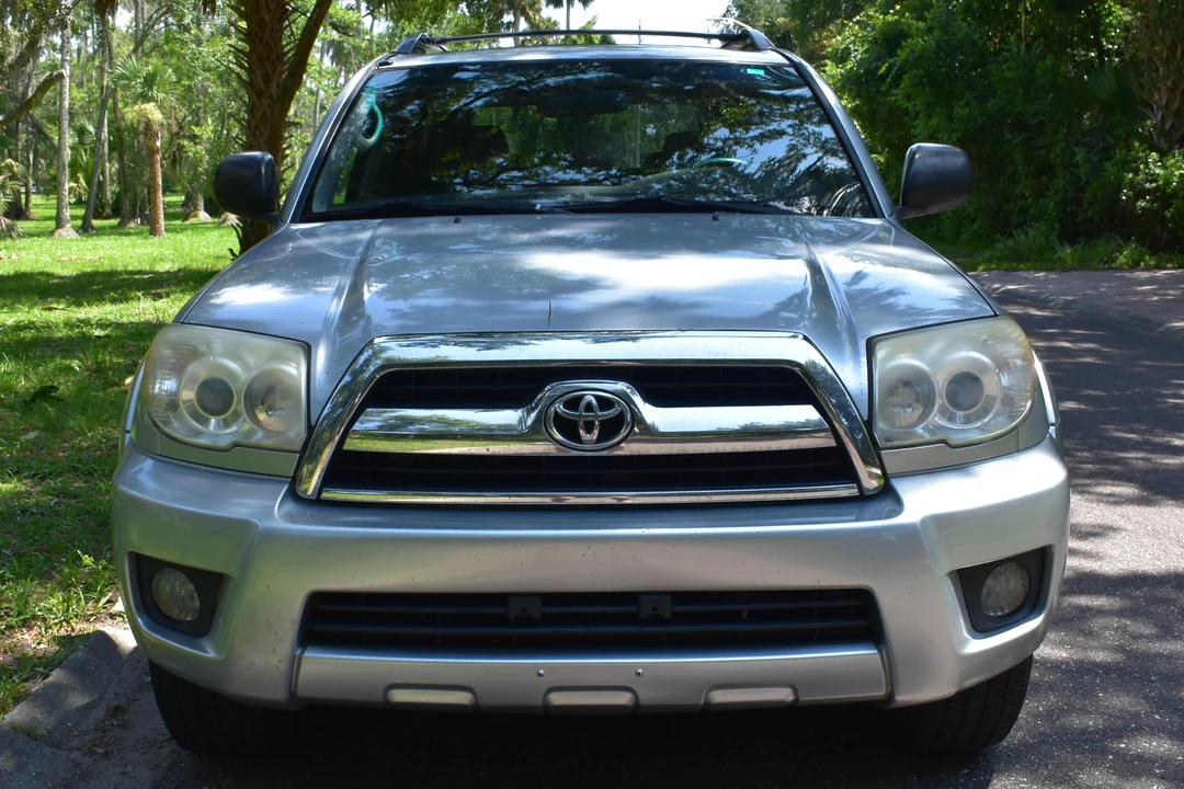 2008 Toyota 4Runner 4th Gen - Image 2 of 31