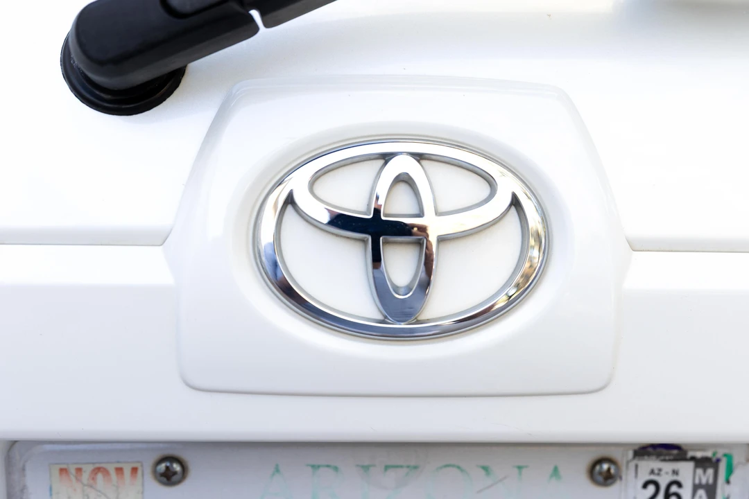 2008 Toyota 4Runner 4th Gen - Image 14 of 31