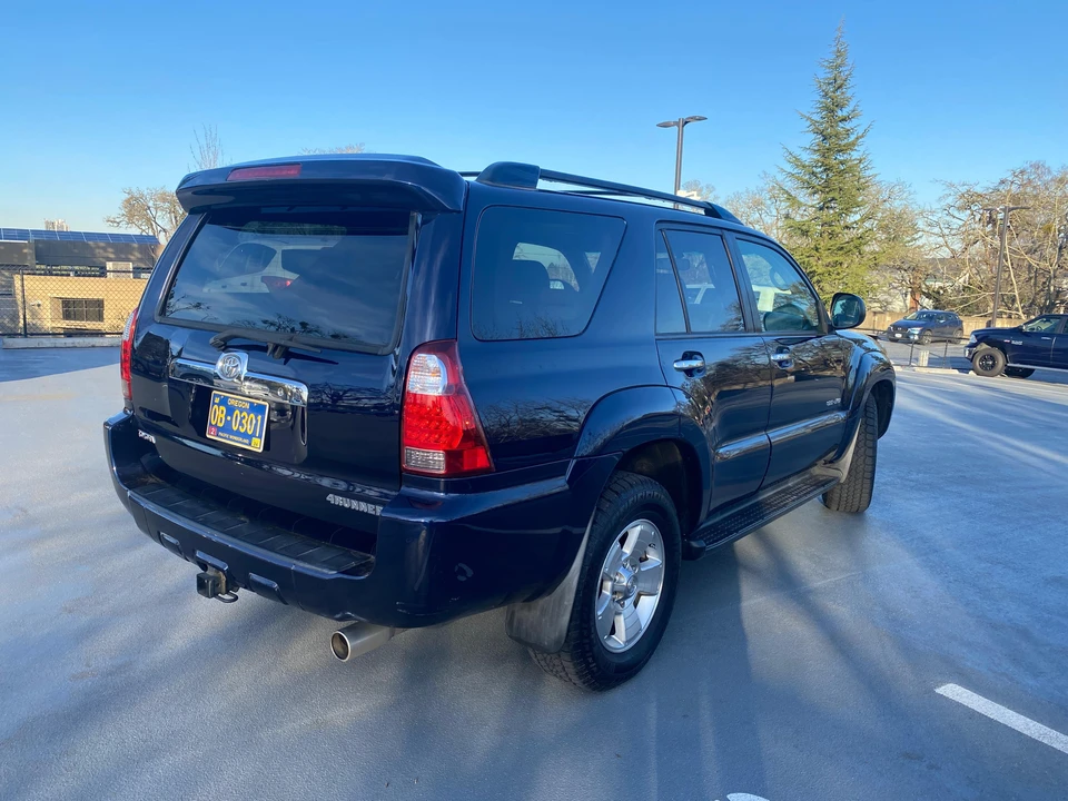 2008 Toyota 4Runner 4th Gen - Image 9 of 18