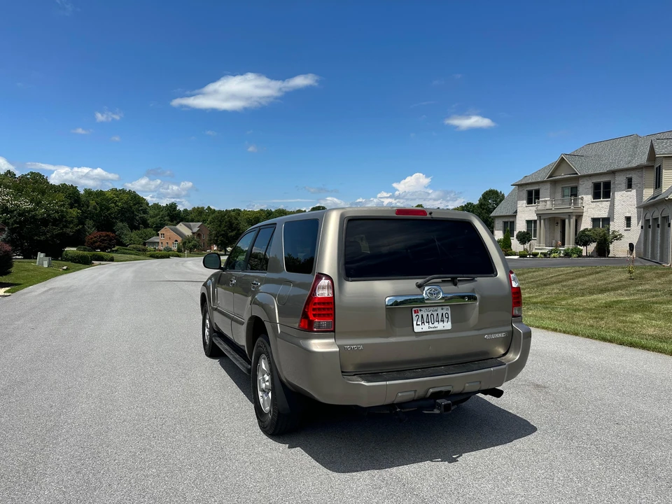2008 Toyota 4Runner 4th Gen - Image 16 of 31