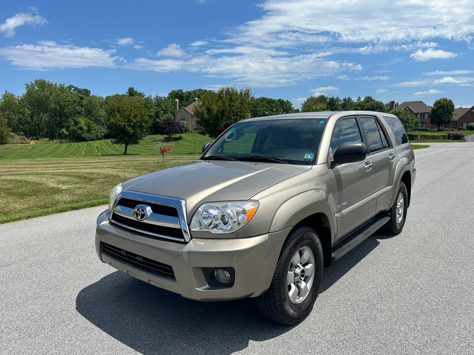 2008 Toyota 4Runner 4th Gen - Image 8 of 31