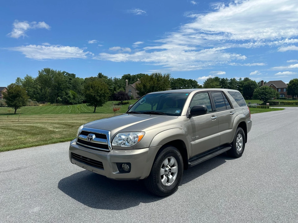 2008 Toyota 4Runner 4th Gen - Image 9 of 31