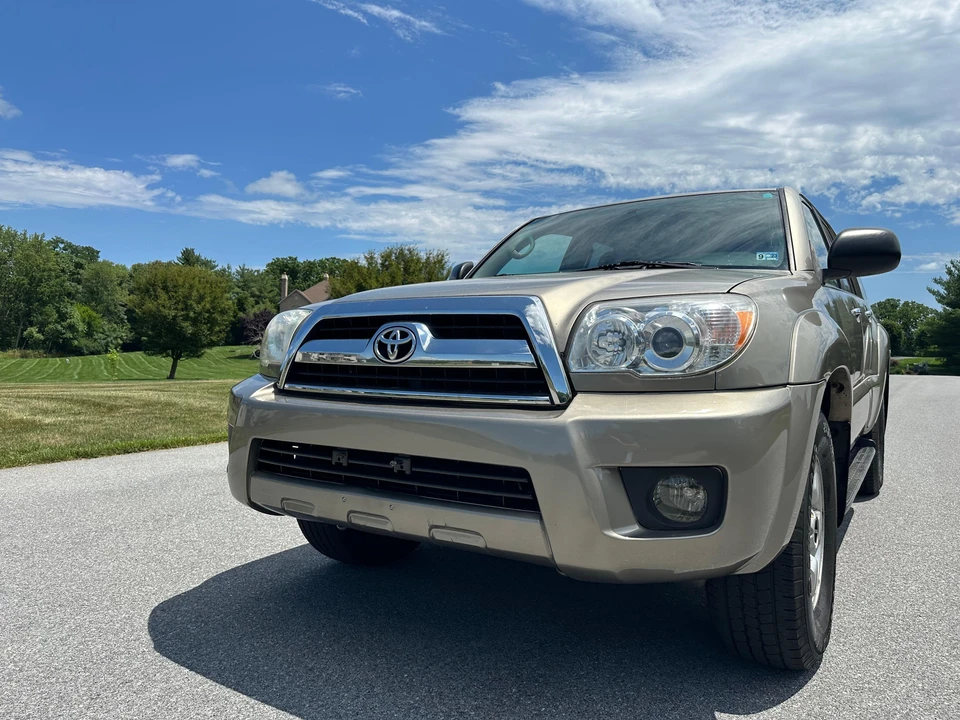 2008 Toyota 4Runner 4th Gen - Image 6 of 31
