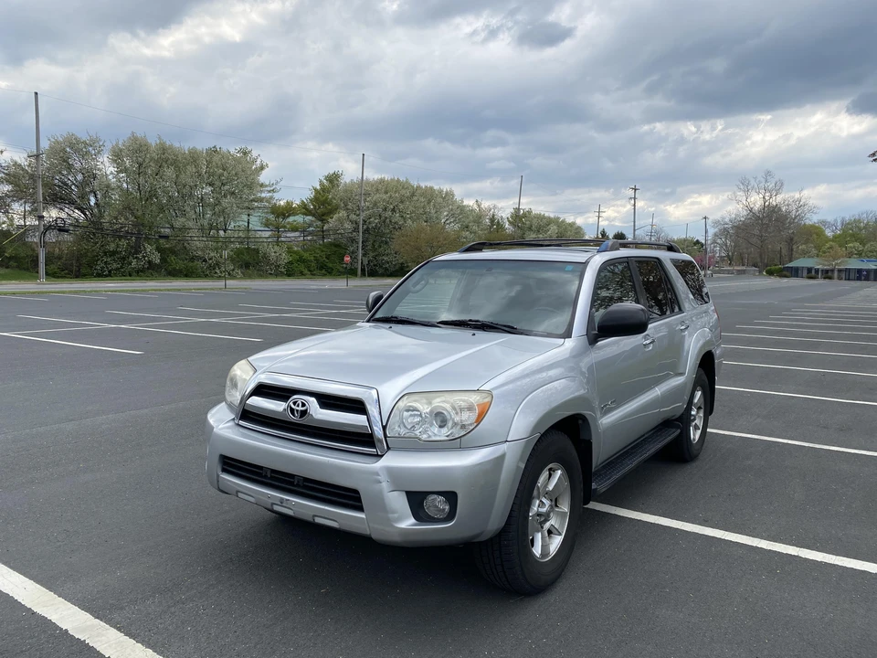 2008 Toyota 4Runner 4th Gen - Image 9 of 31