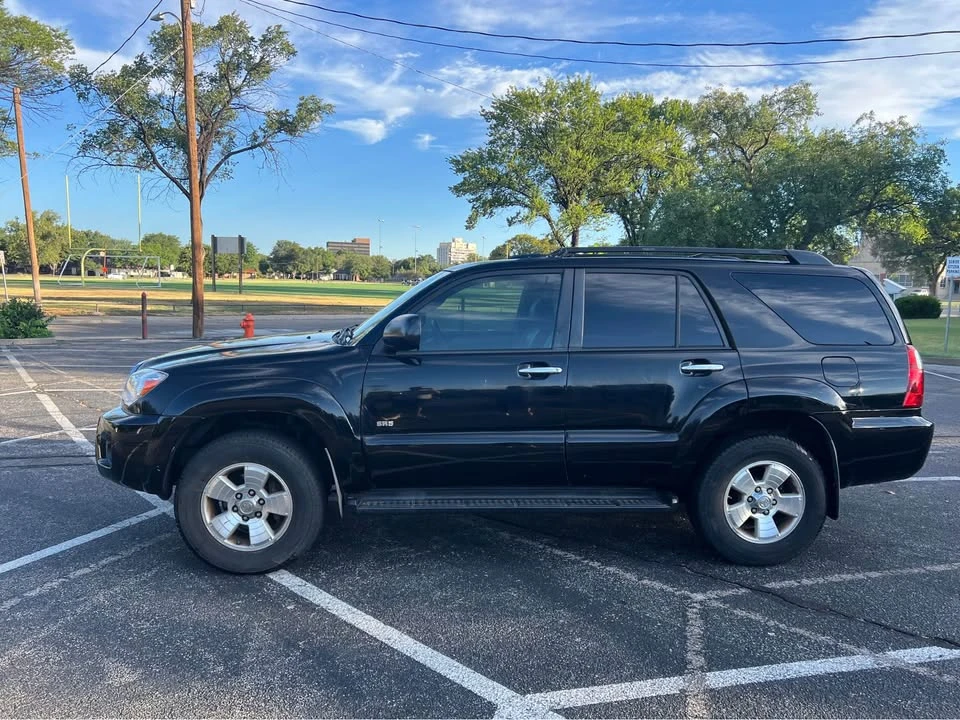 2008 Toyota 4Runner 4th Gen - Image 8 of 15