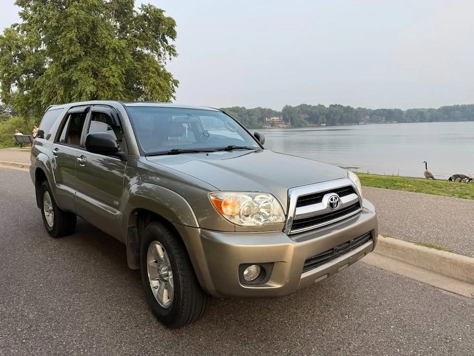 2008 Toyota 4Runner 4th Gen - Image 2 of 10